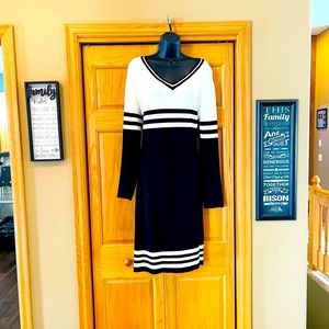 New York and Company extra-large sweater dress